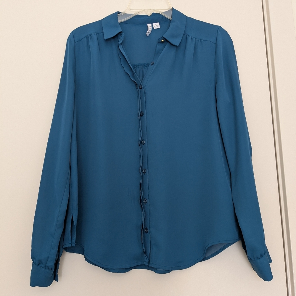 EUC Deep Teal Elle Long Sleeve Scalloped Button Down Blouse, WS